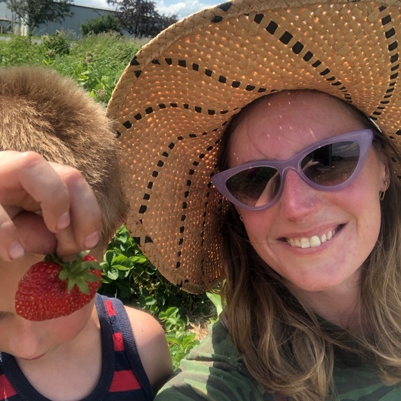 Meet your Posher, Erin - Picture 4 of 8